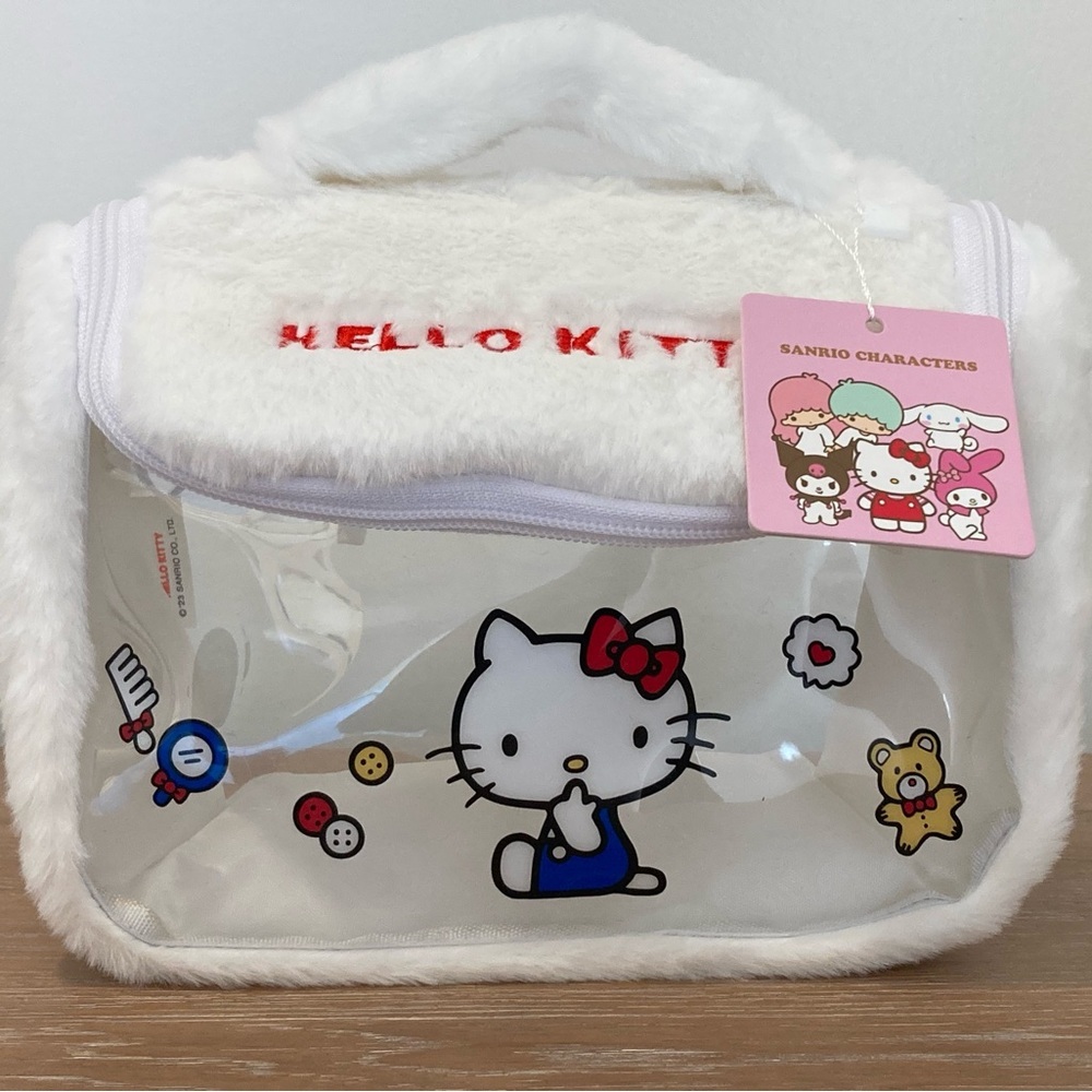 NWT Hello Kitty Faux Fur Travel Cosmetic Bag – Hanging Makeup Organizer Case
